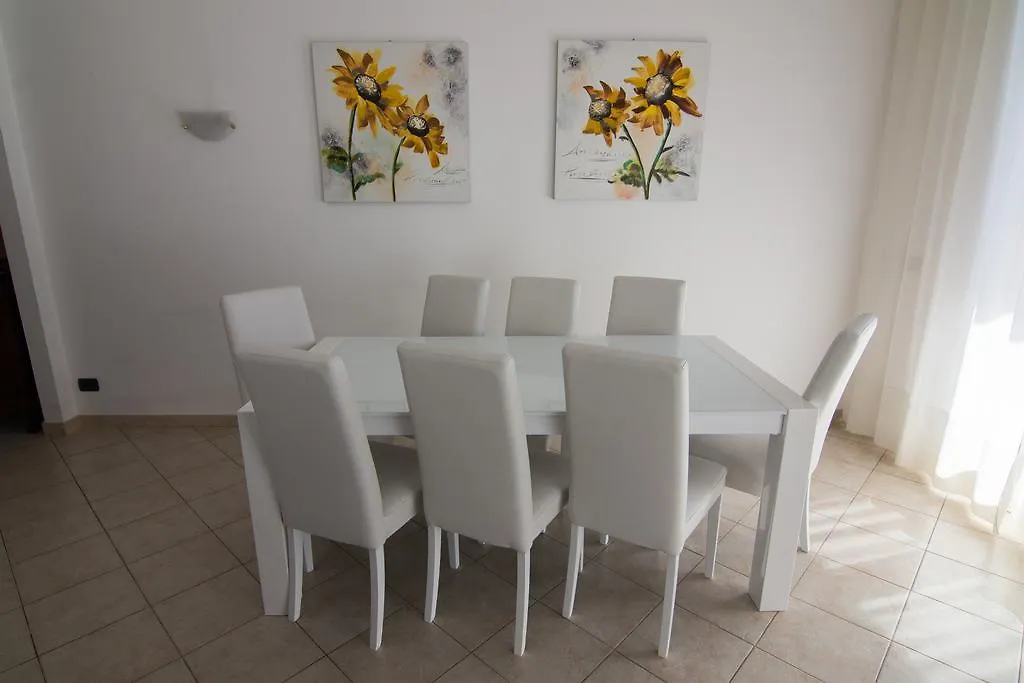 Silky House Apartment Como İtalya