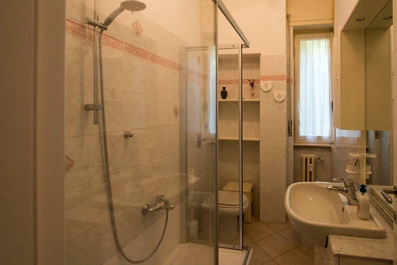 Silky House Apartment Como