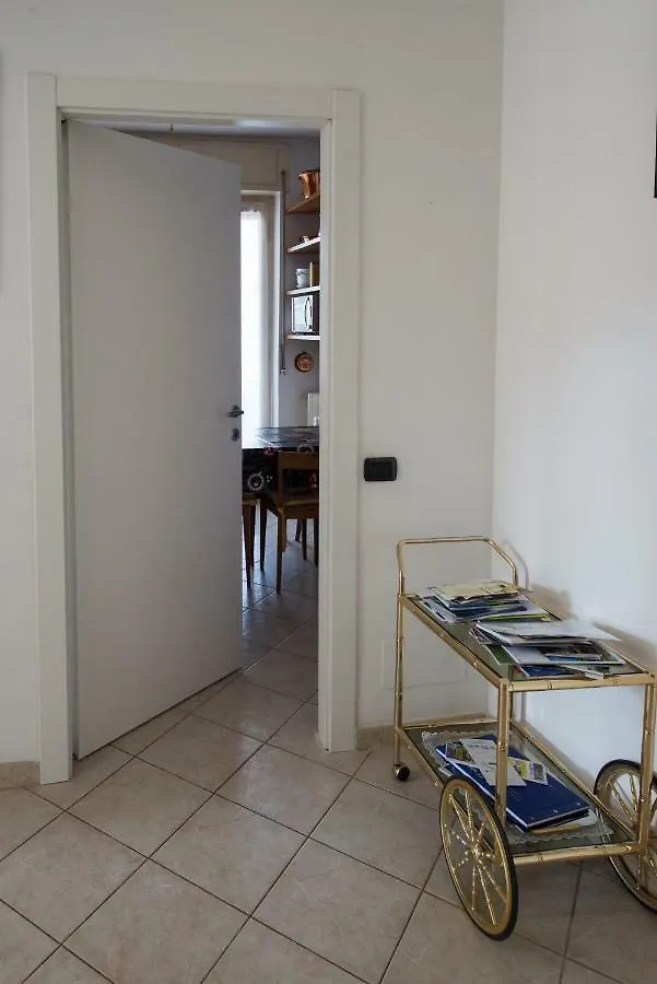 Silky House Apartment Como 0*,  İtalya